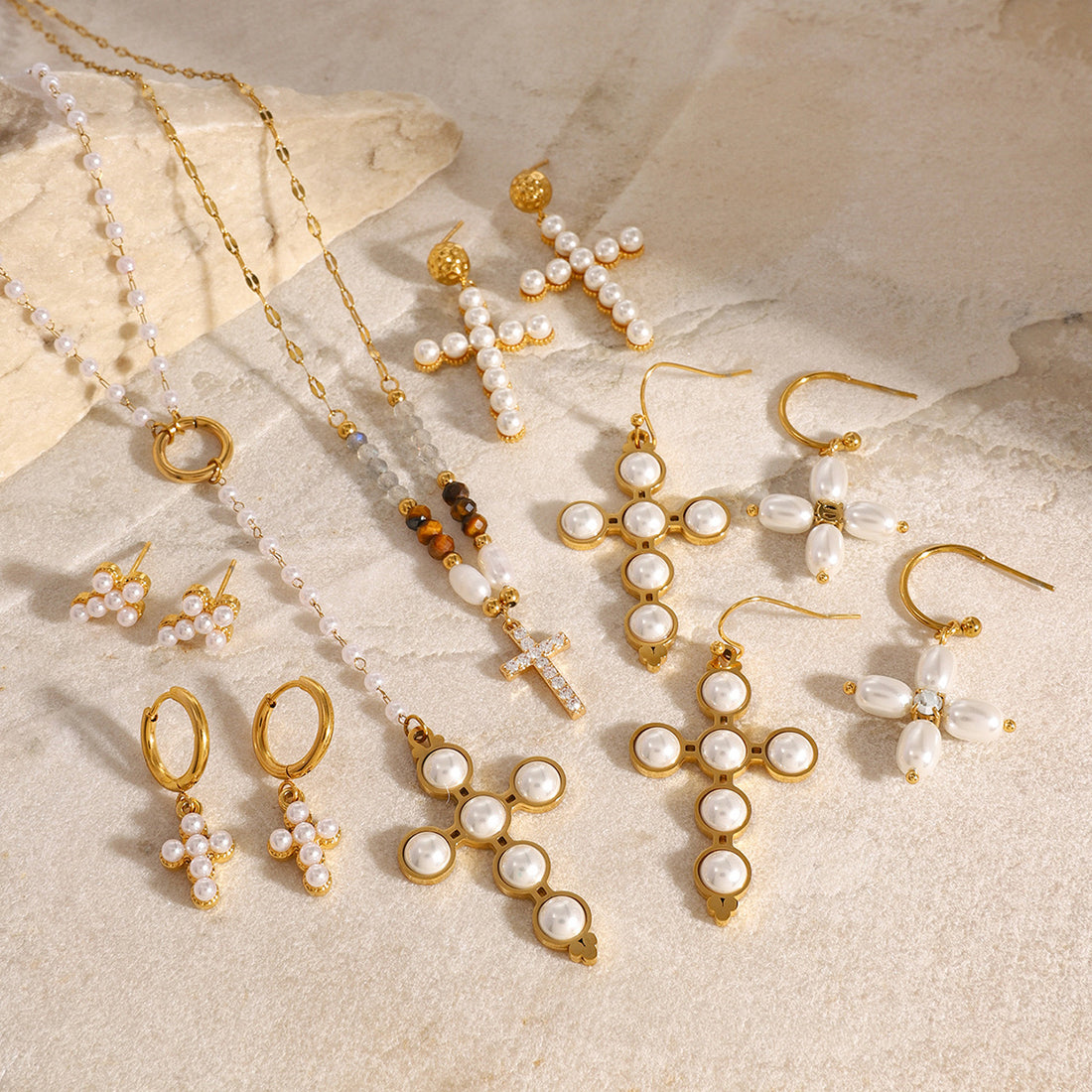 Aairah Pearl Cross Jewelry Set [58NM9CCU]