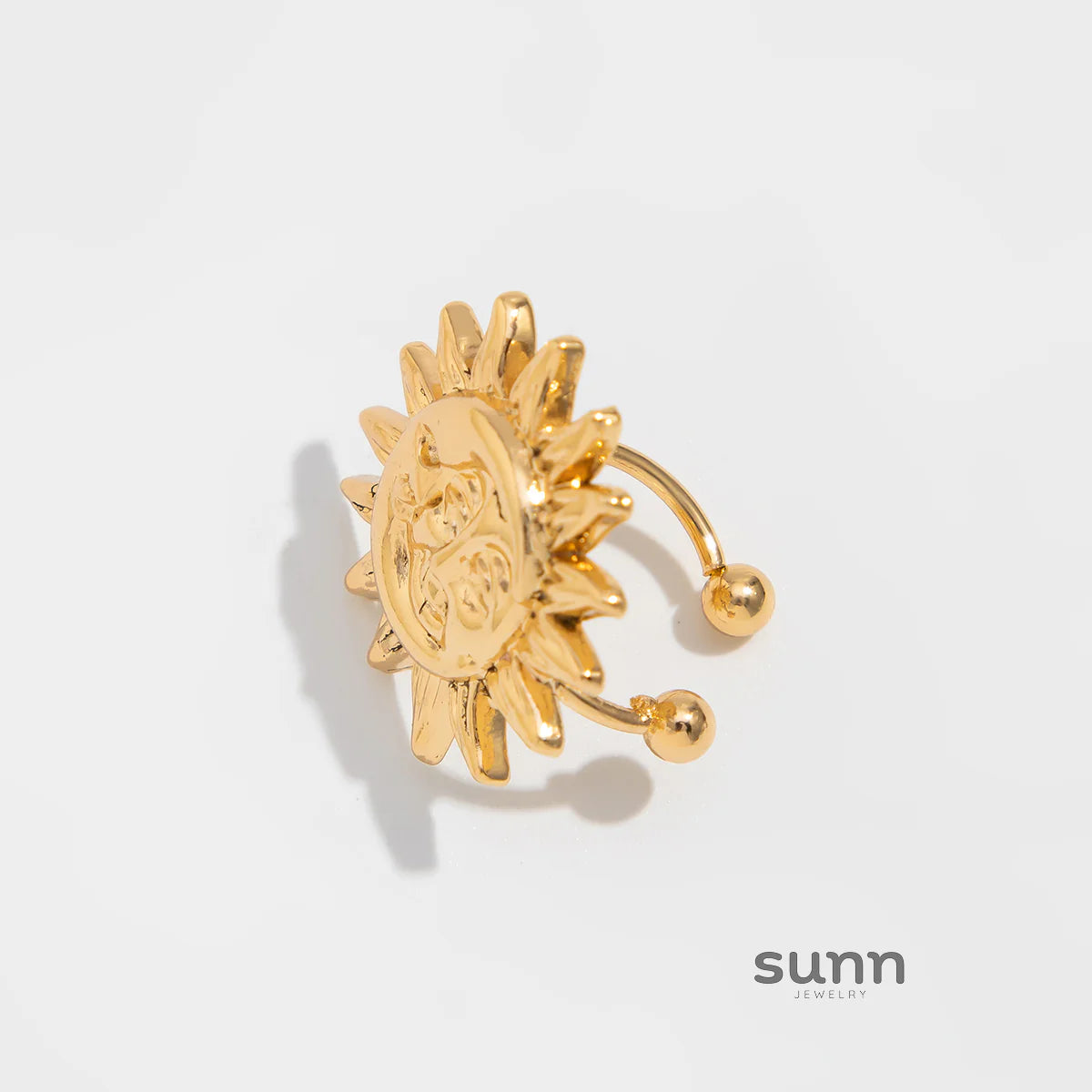 Aaleyah Retro Celestial Ear Cuff