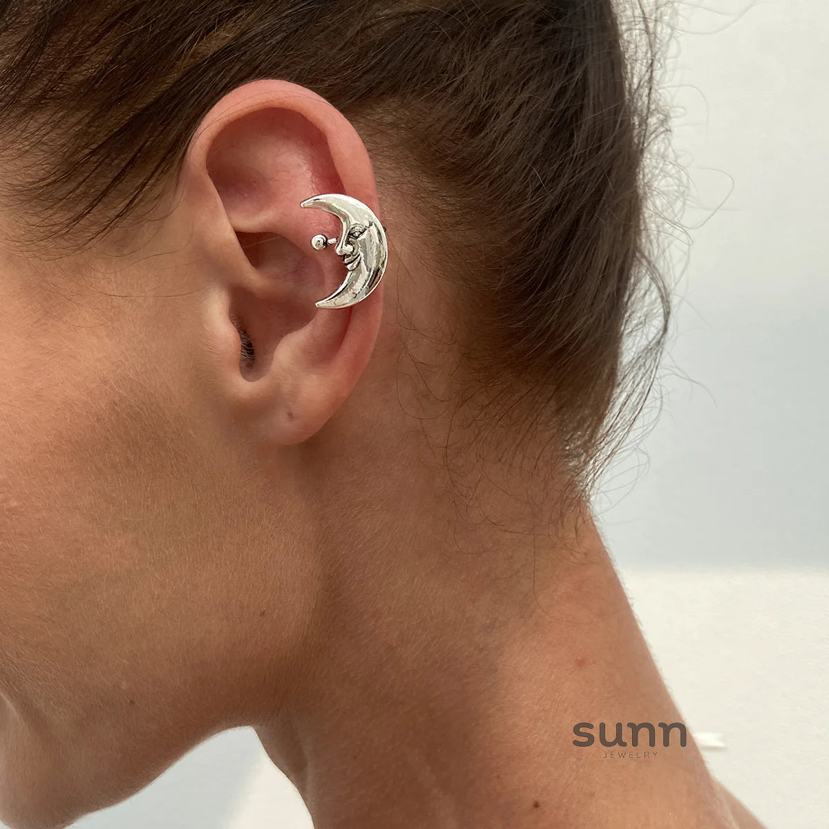 Aaleyah Retro Celestial Ear Cuff