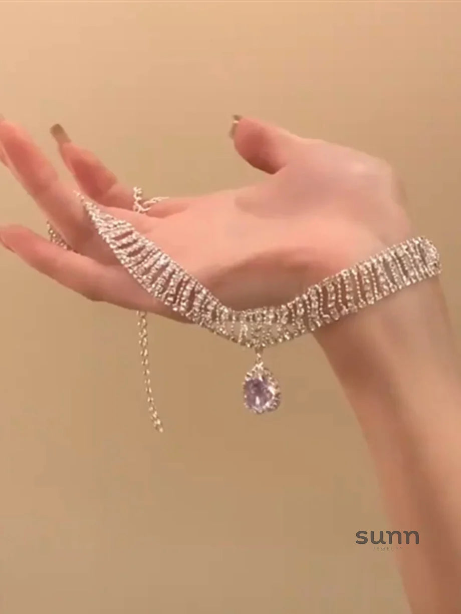 Aamina Sparkling Waterdrop Necklace