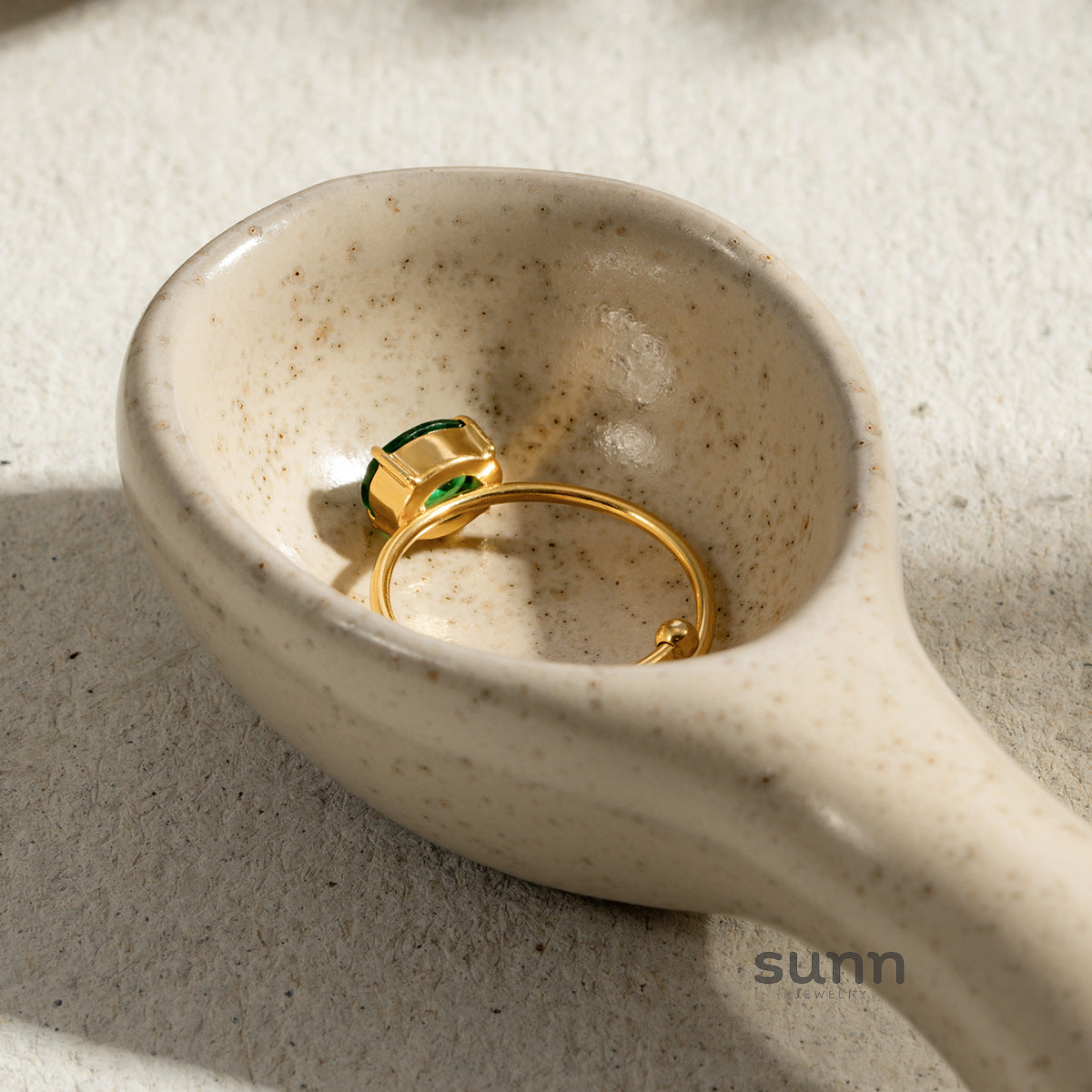 Aamirah Geometric Zircon Ring [71VHKPFA]