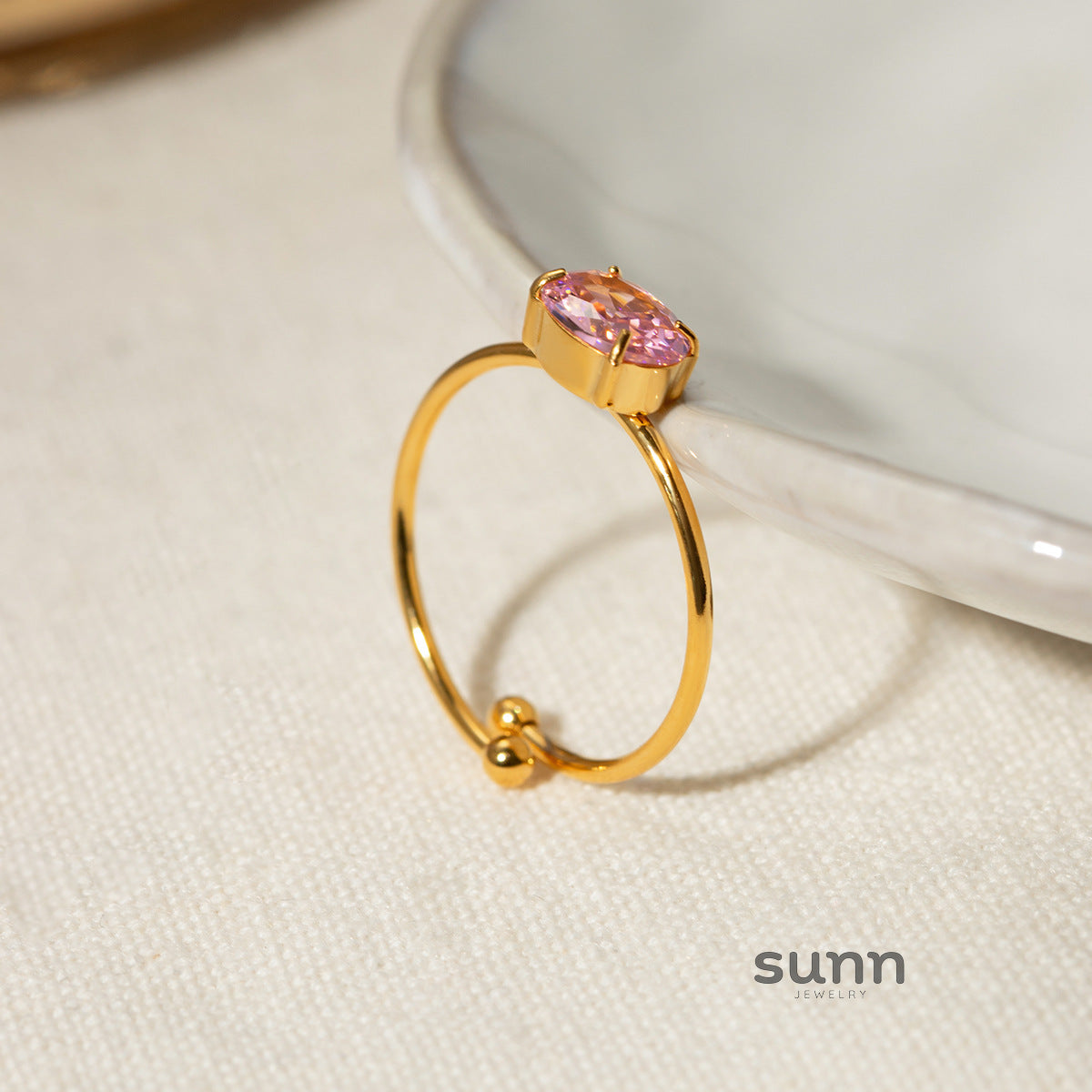 Aamirah Geometric Zircon Ring [PUJOJEBJ]