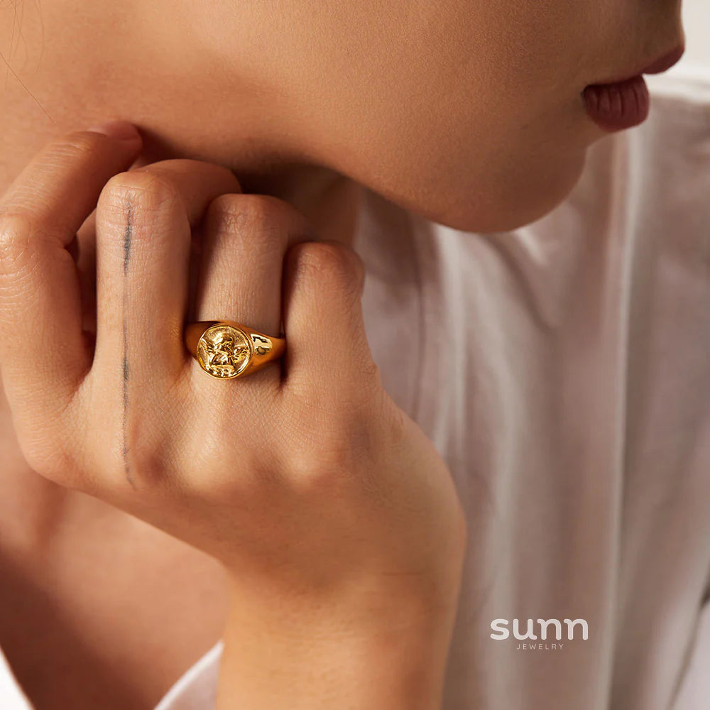 Aariana Cherub Embellished Rings