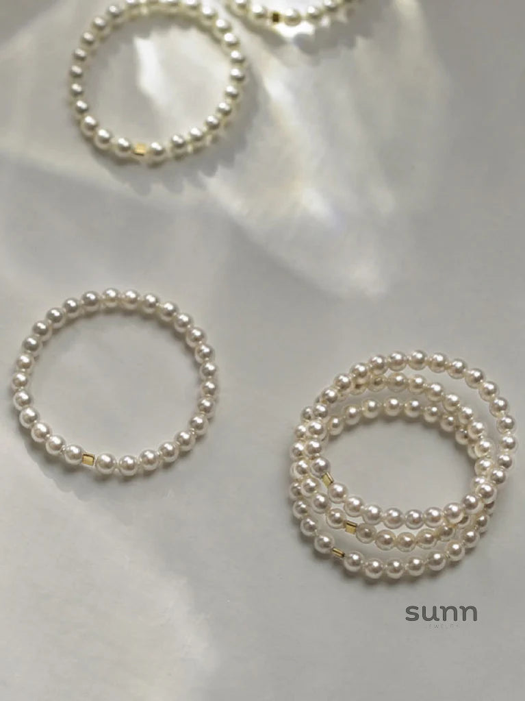 Aarna Celestial Pearl Ring