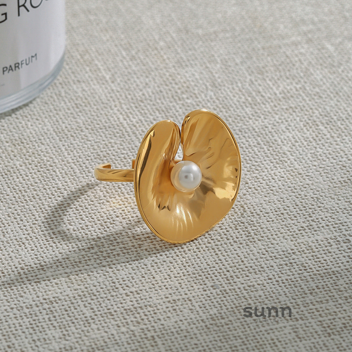 Aaron Titanium Pearl Wrap Ring [AW140N3Z]