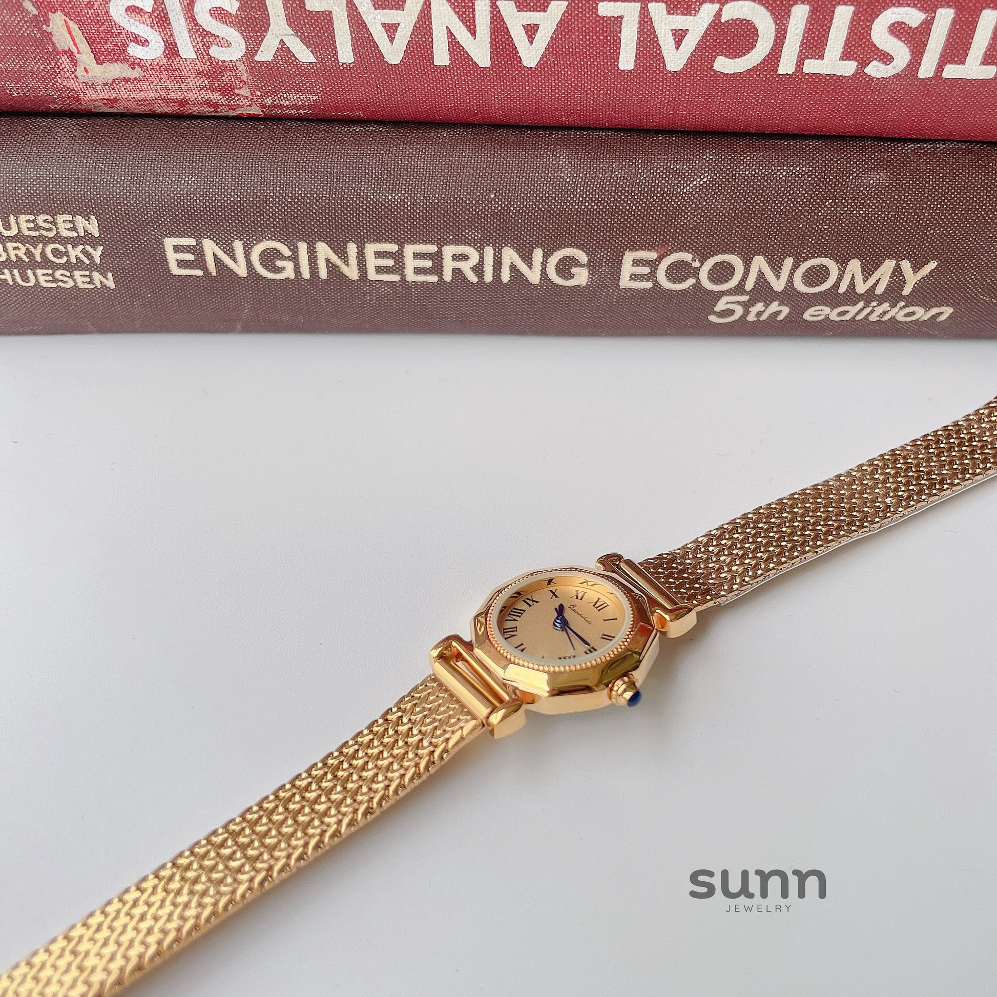 Aaron Vintage Blue Hand Watch