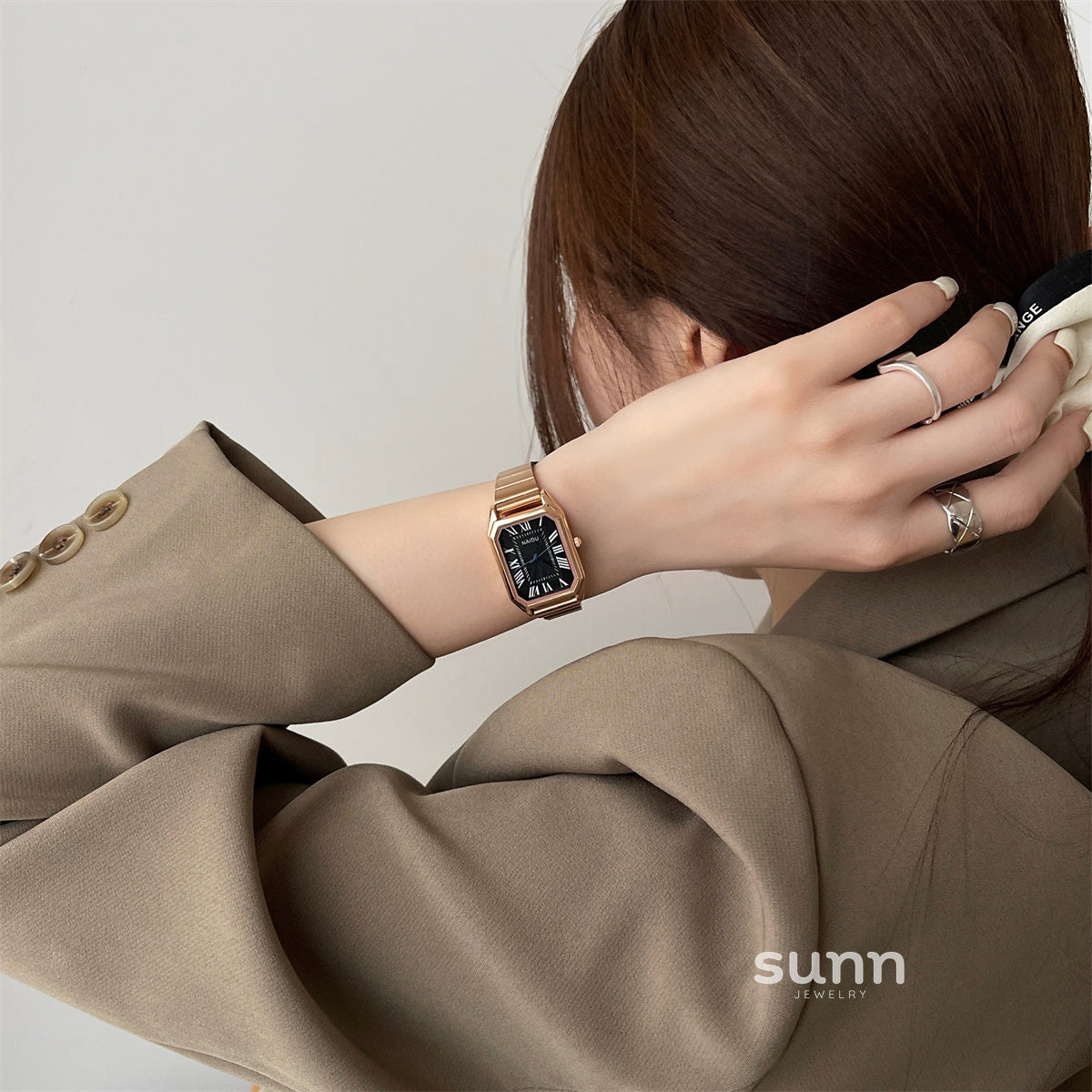 Aashvi Roman Square Watch [5YEBKSNQ]
