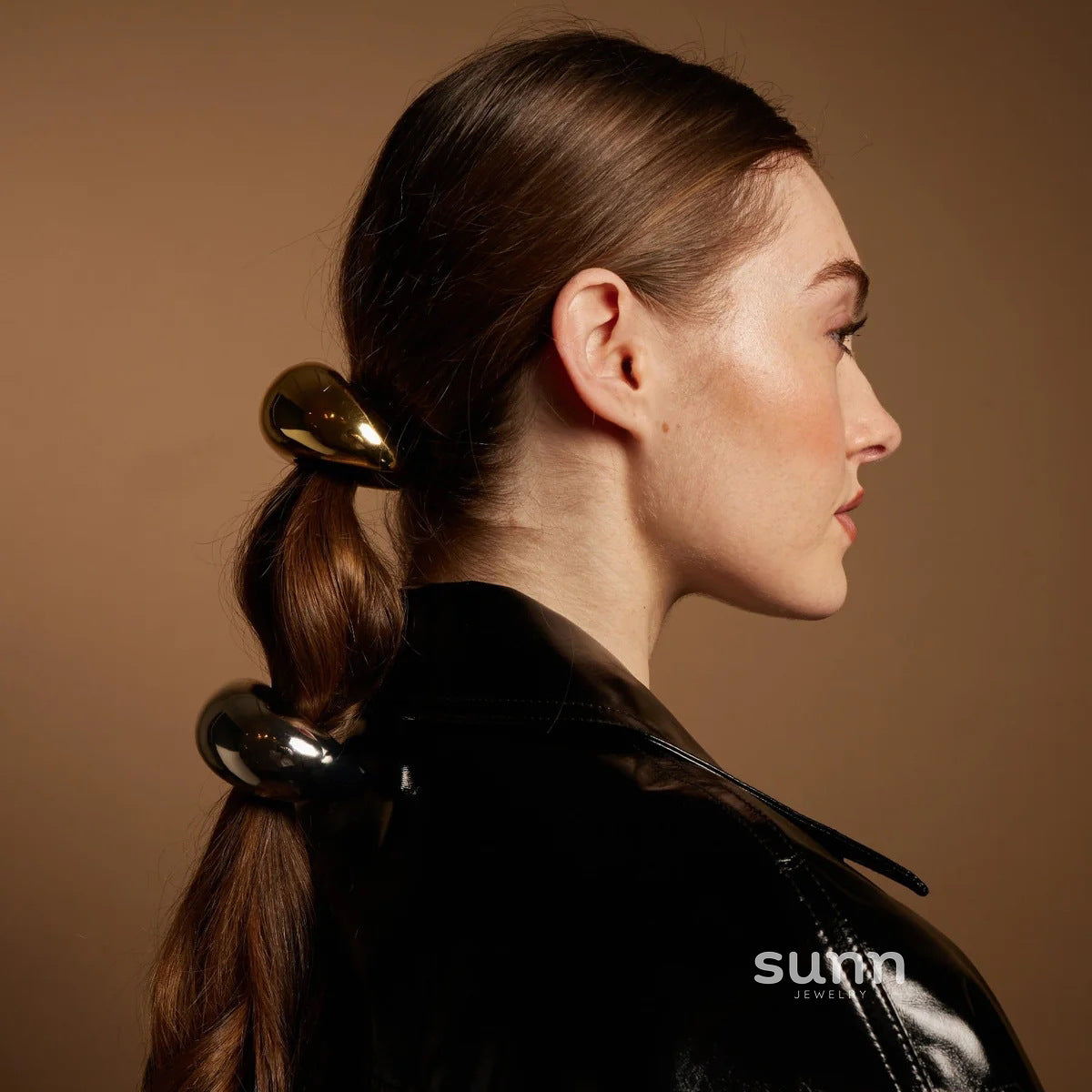 Aasiyah Sleek U-Shape Hair Tie [WH1OWDU3]