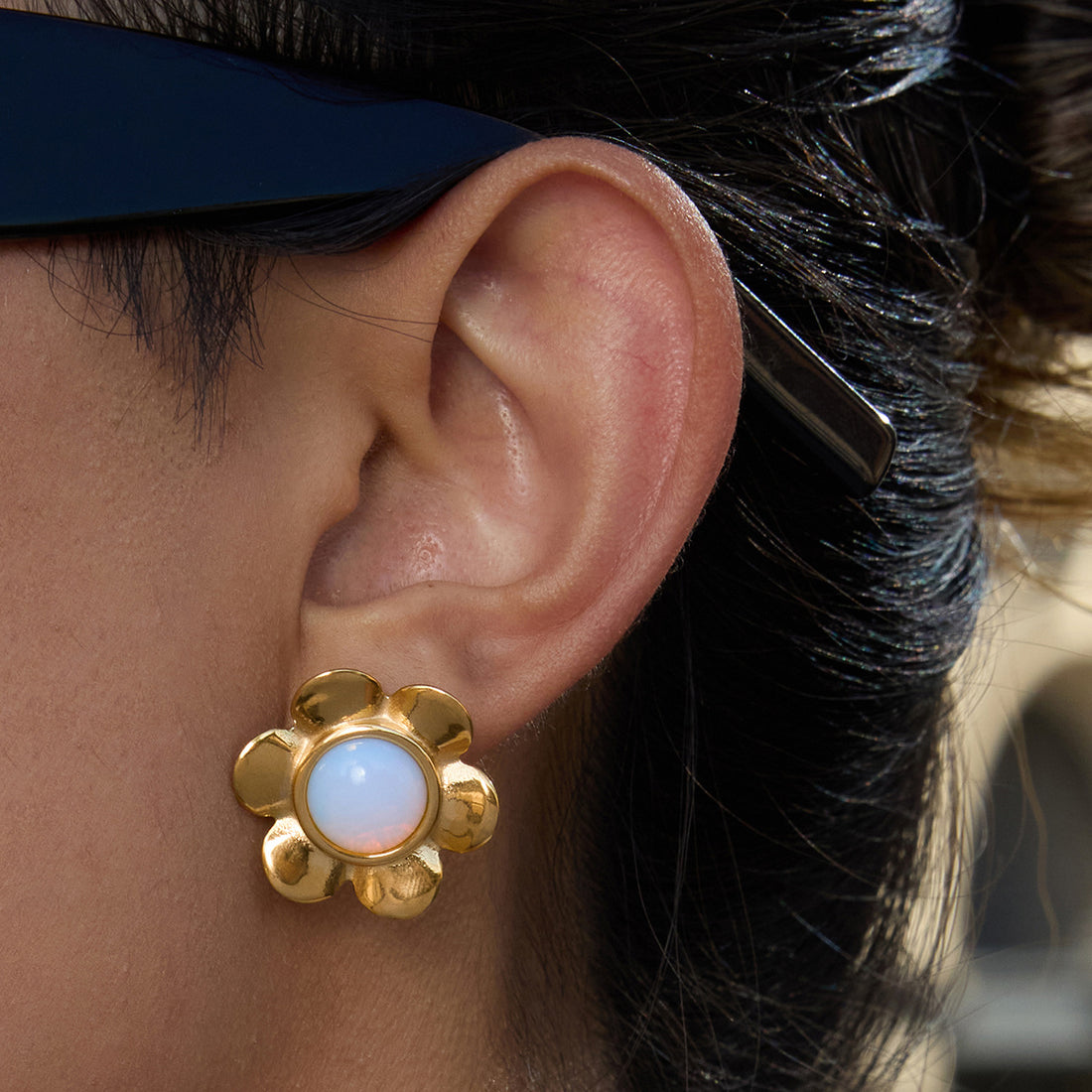 Abby Opal Flower Earrings [KGH7WN9M]