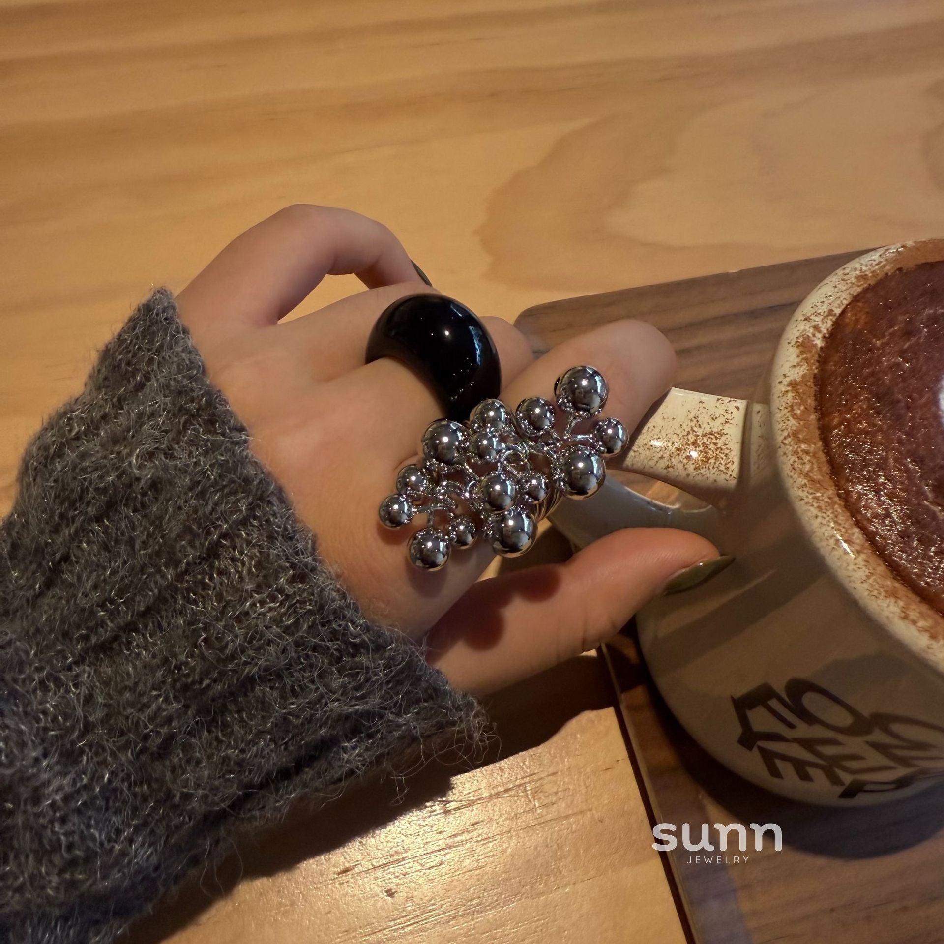 Abbygail Silver Beaded Ring [P6UHZZB8]