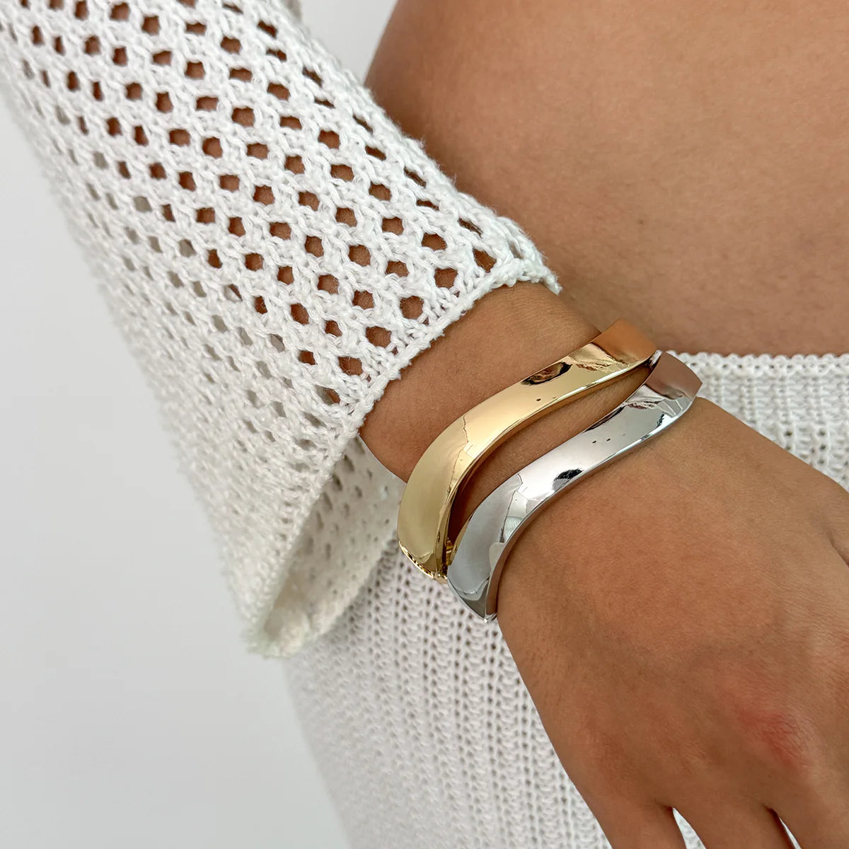 Aberdeen Wave Cuff Bracelet