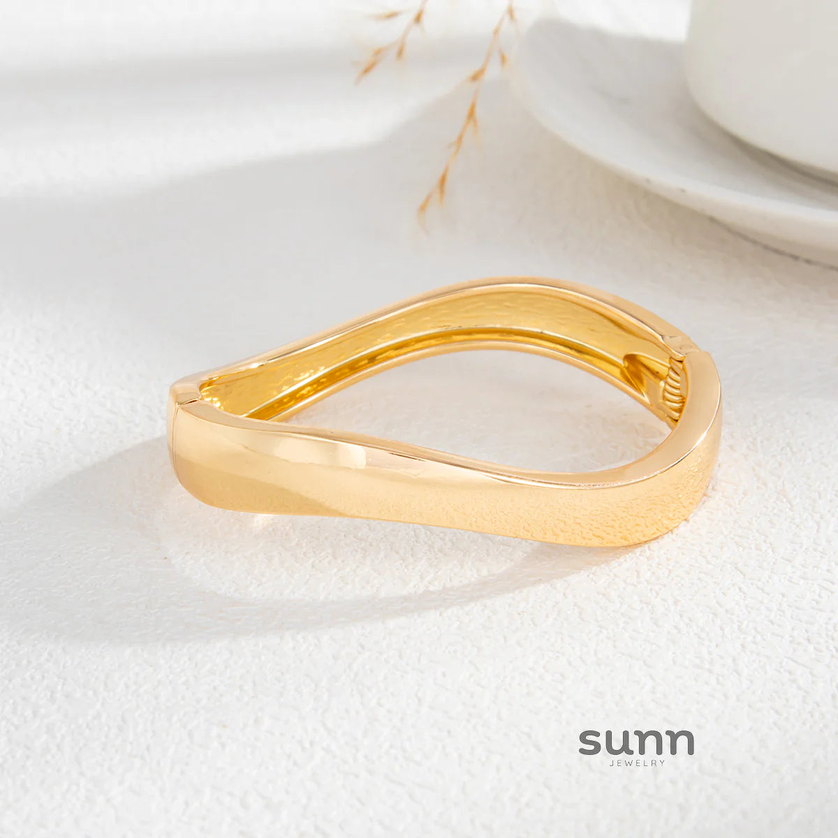 Aberdeen Wave Cuff Bracelet