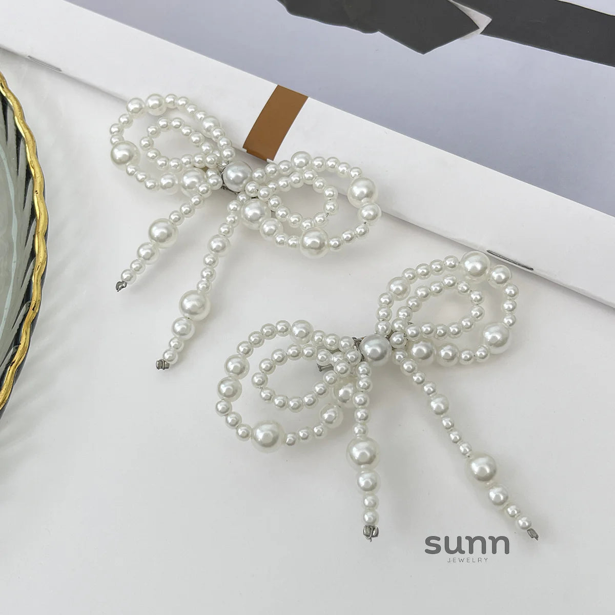 Abi Pearl Butterfly Leg Chain Set