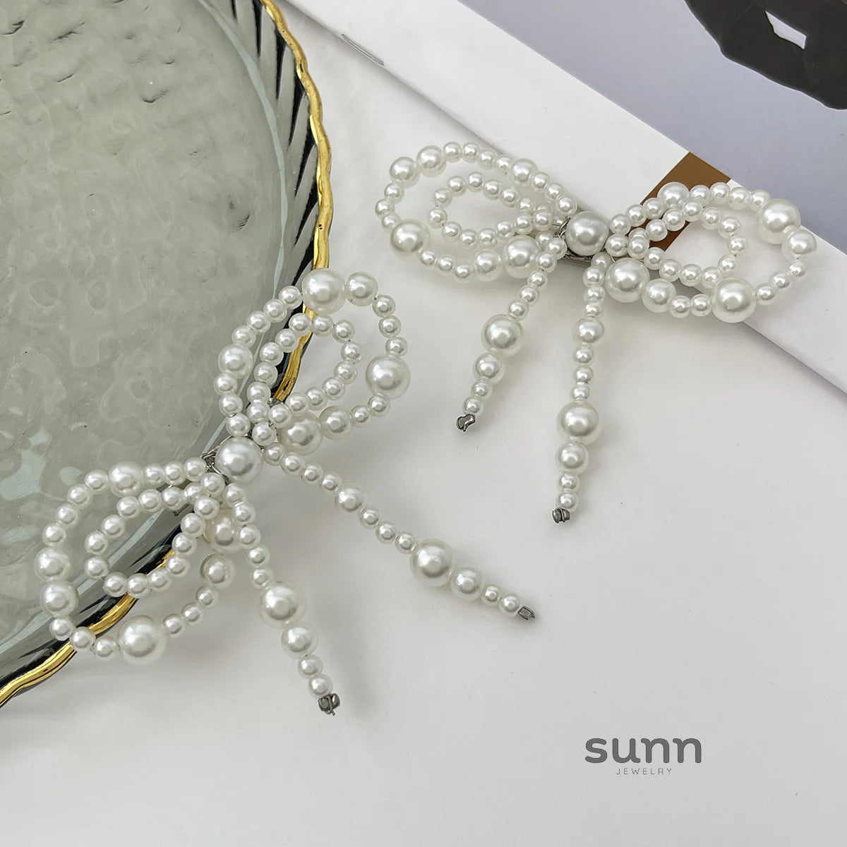 Abi Pearl Butterfly Leg Chain Set