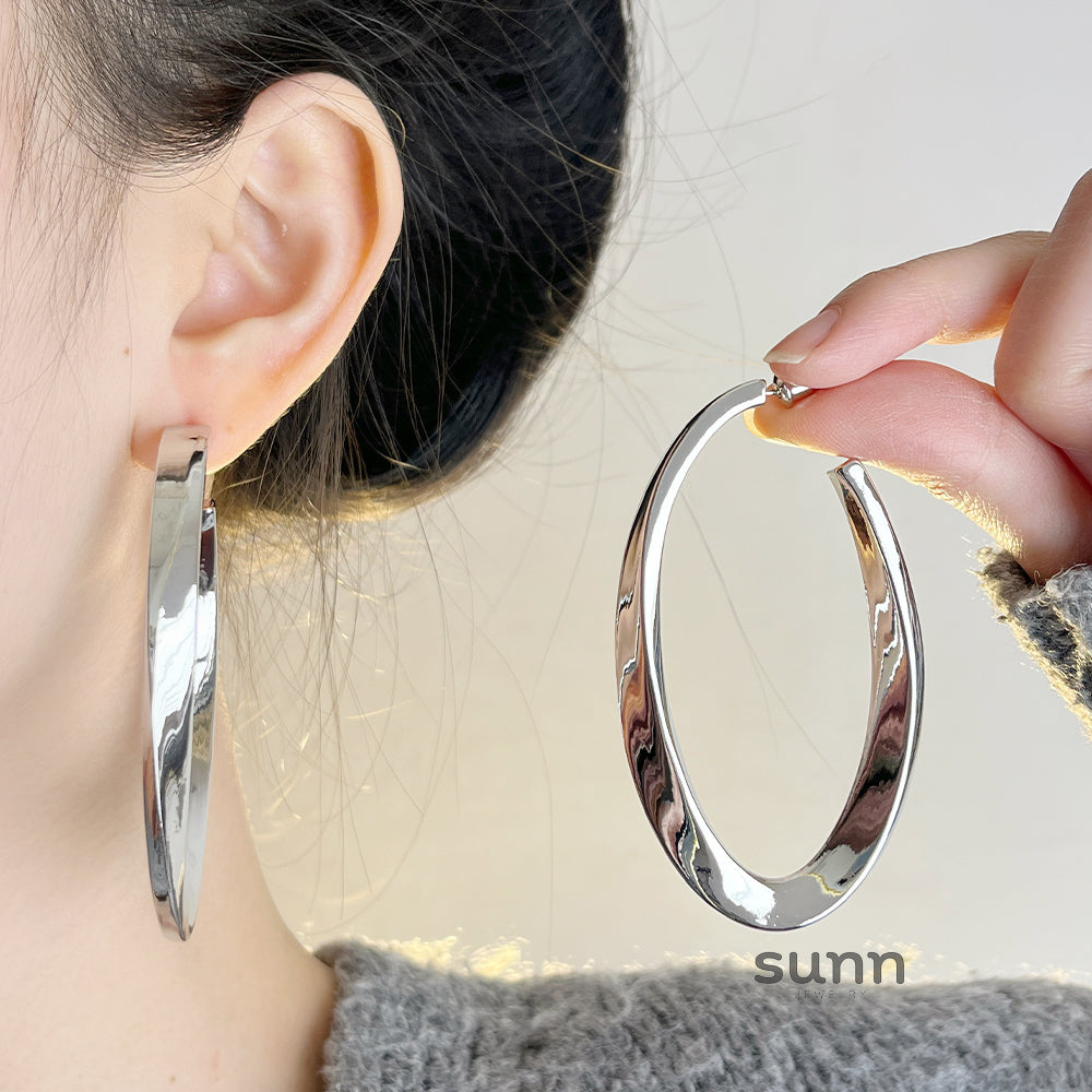 Abigael Sculptural Metal Earrings [L9DLUWGF]