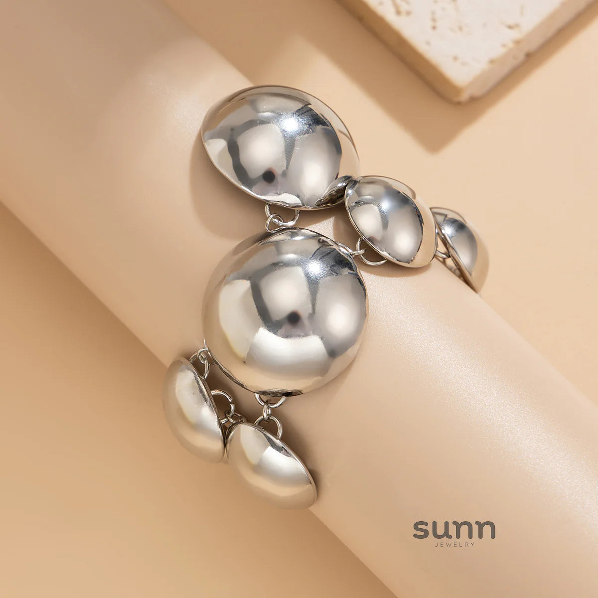 Abrianna Polished Orb Chain