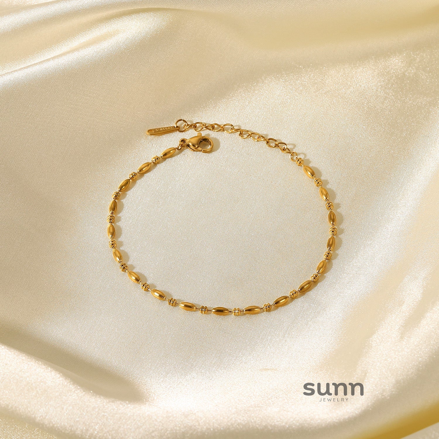 Abygail Delicate Link Bracelet