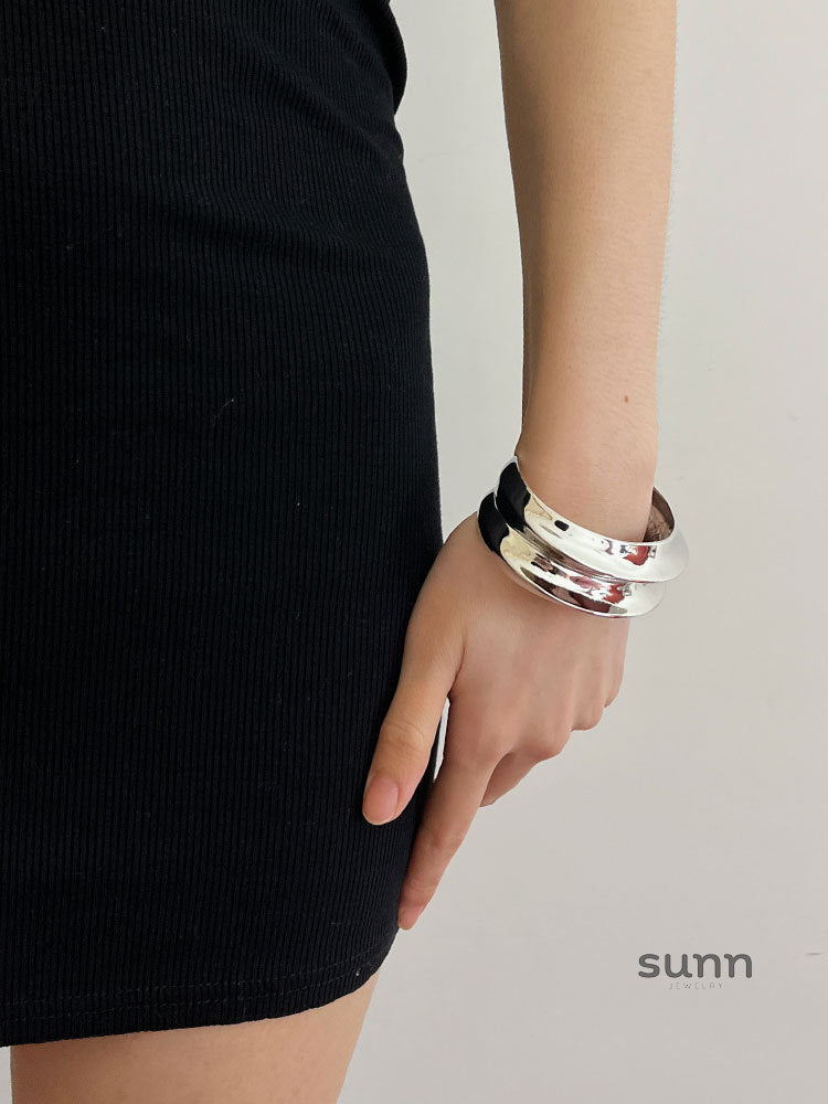 Abygail Wave Cuff Bracelet [VNXI2OKG]