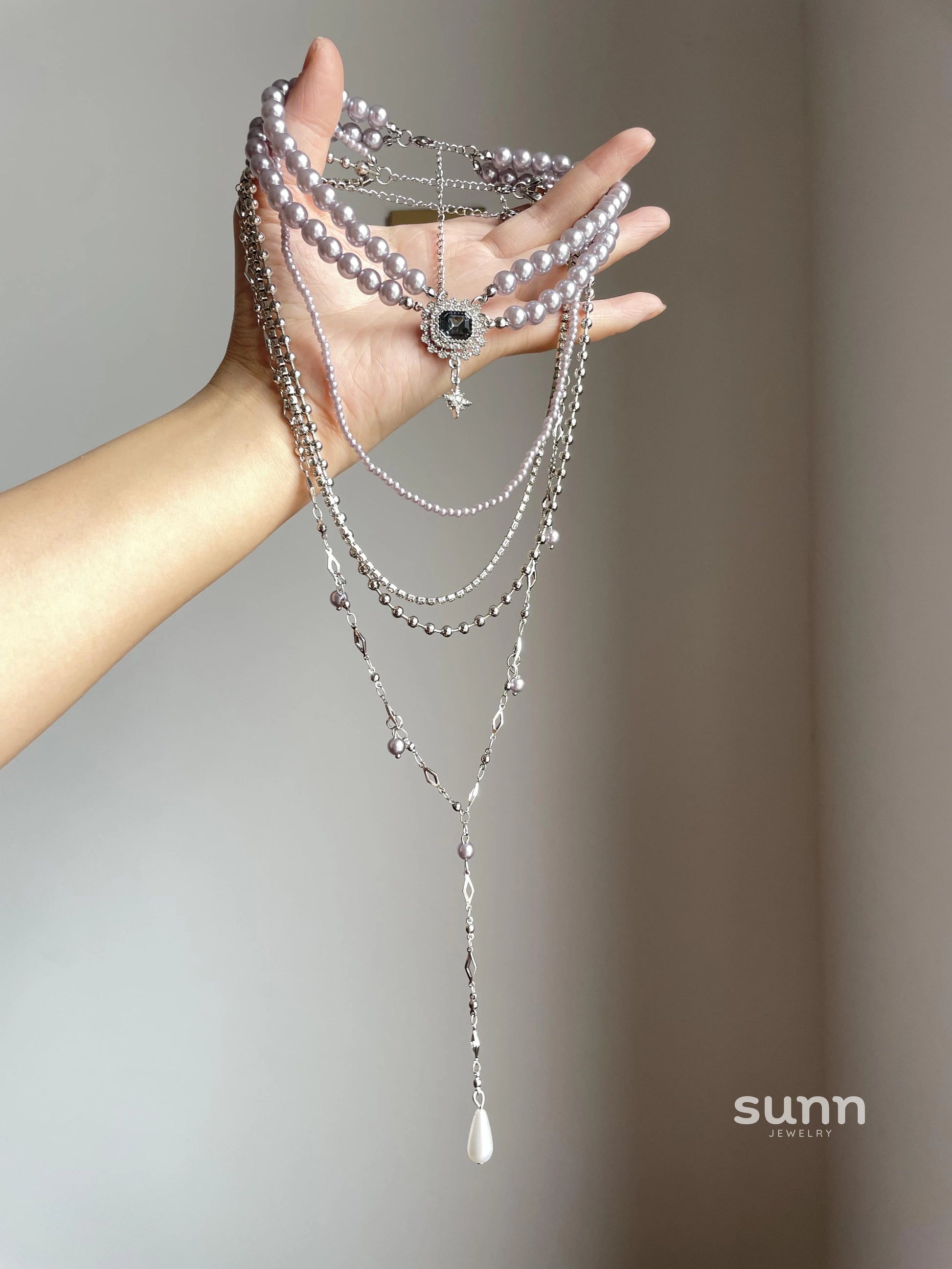 Acadia Layered Star Necklace Set