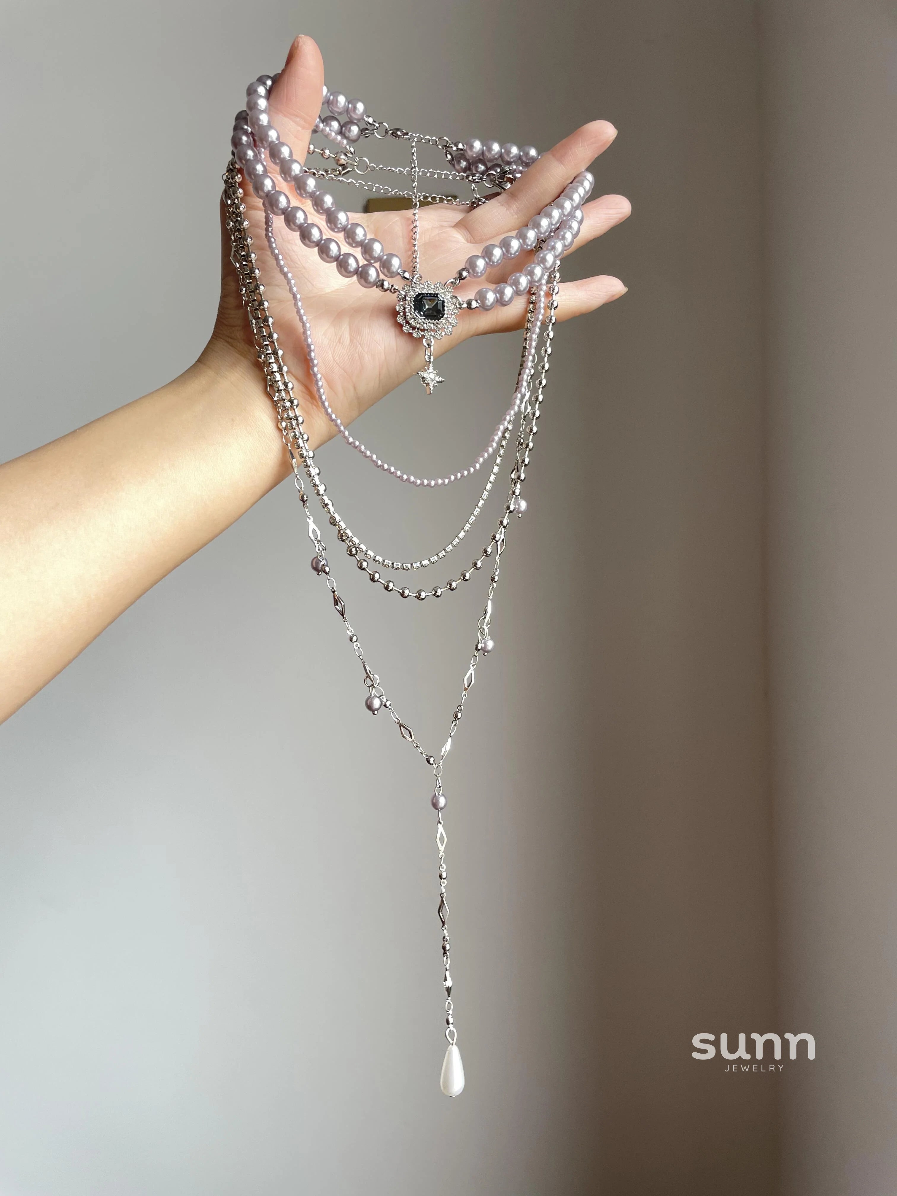 Acadia Layered Star Necklace Set