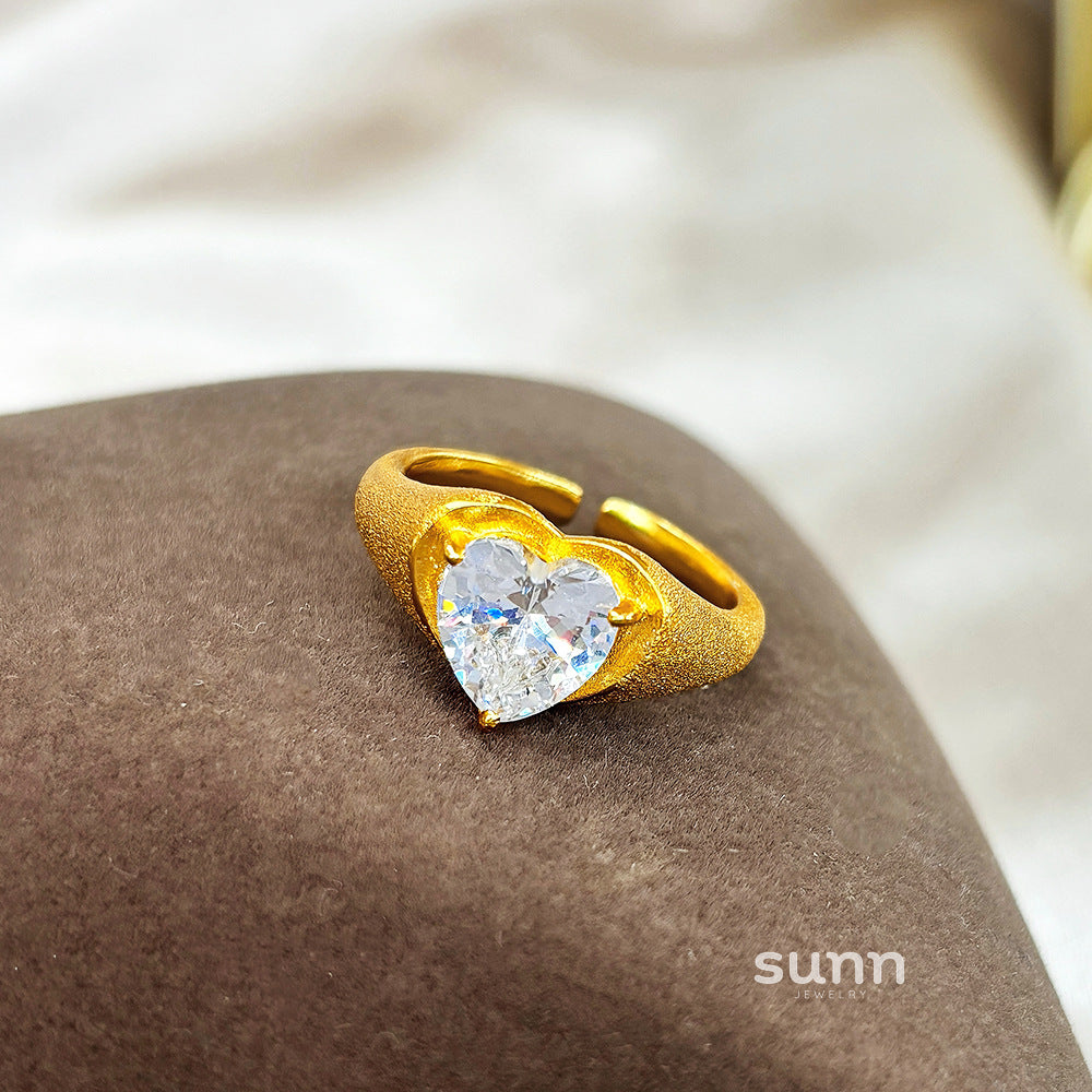 Acelynn Brushed Zircon Heart Ring [HEDL5AMP]