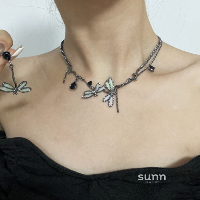 Adaeze Gunmetal Dragonfly Choker [14UYIATI]