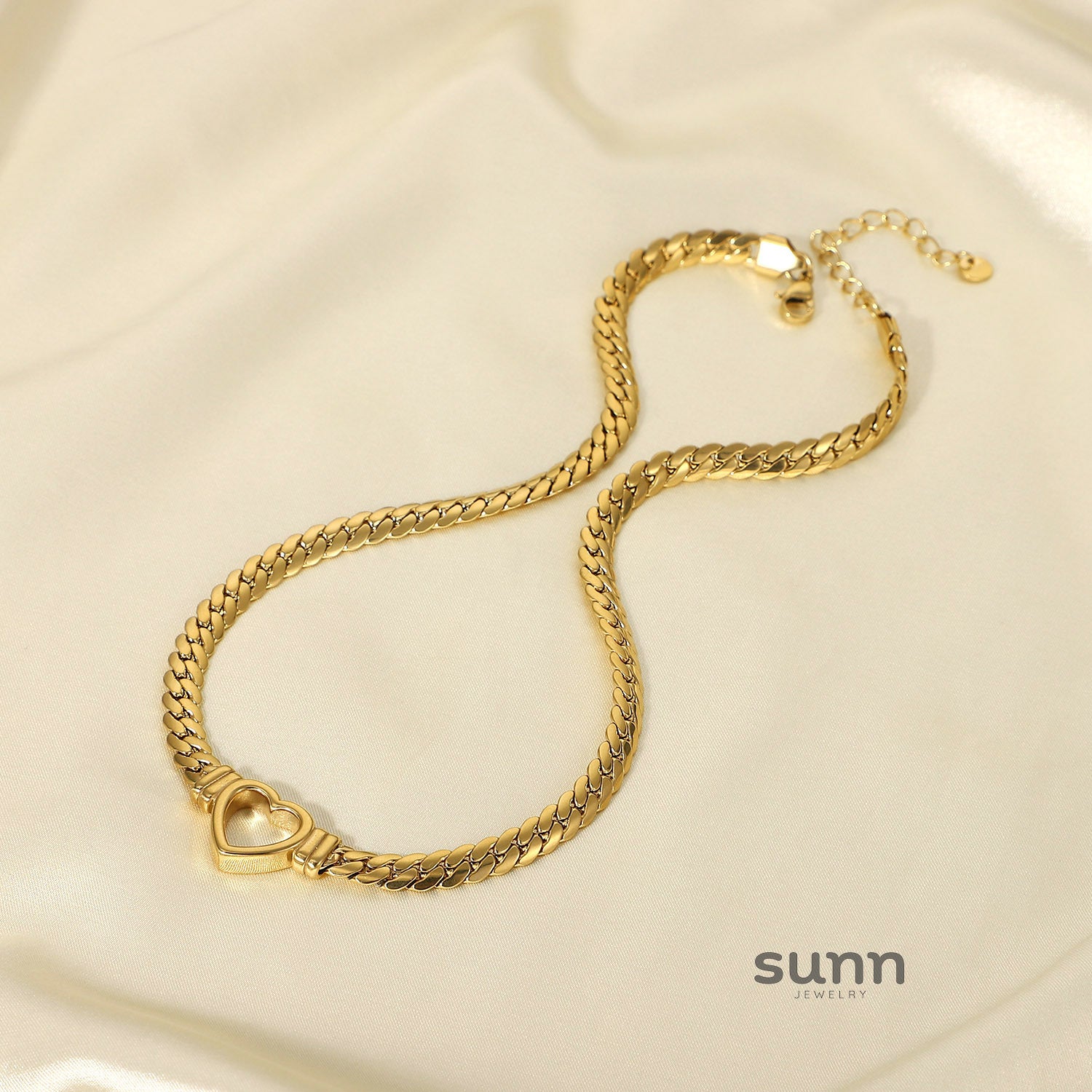 Adaia Layered Heart Chain Necklace [MB1VTERS]