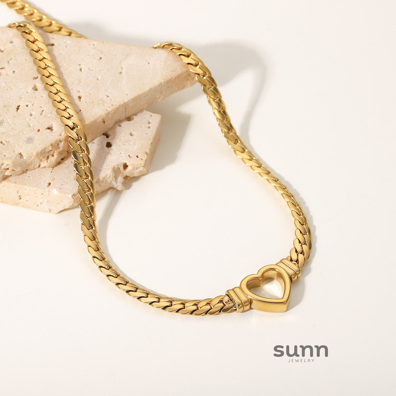 Adaia Layered Heart Chain Necklace [BS7M03X4]