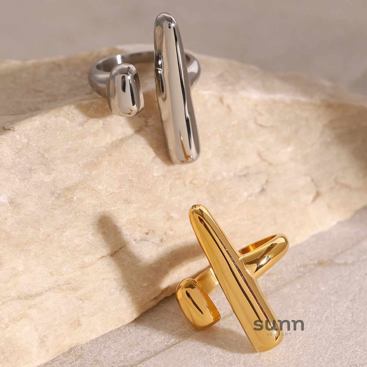 Adaia Sculptural Open Ring [RVAI37D8]