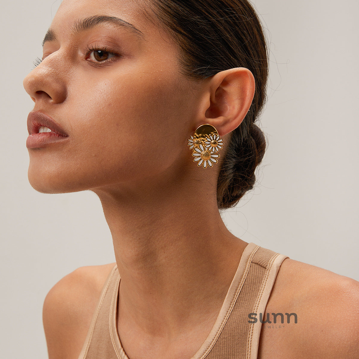 Adair Daisy Charm Jewelry Set [L9IG6TDT]