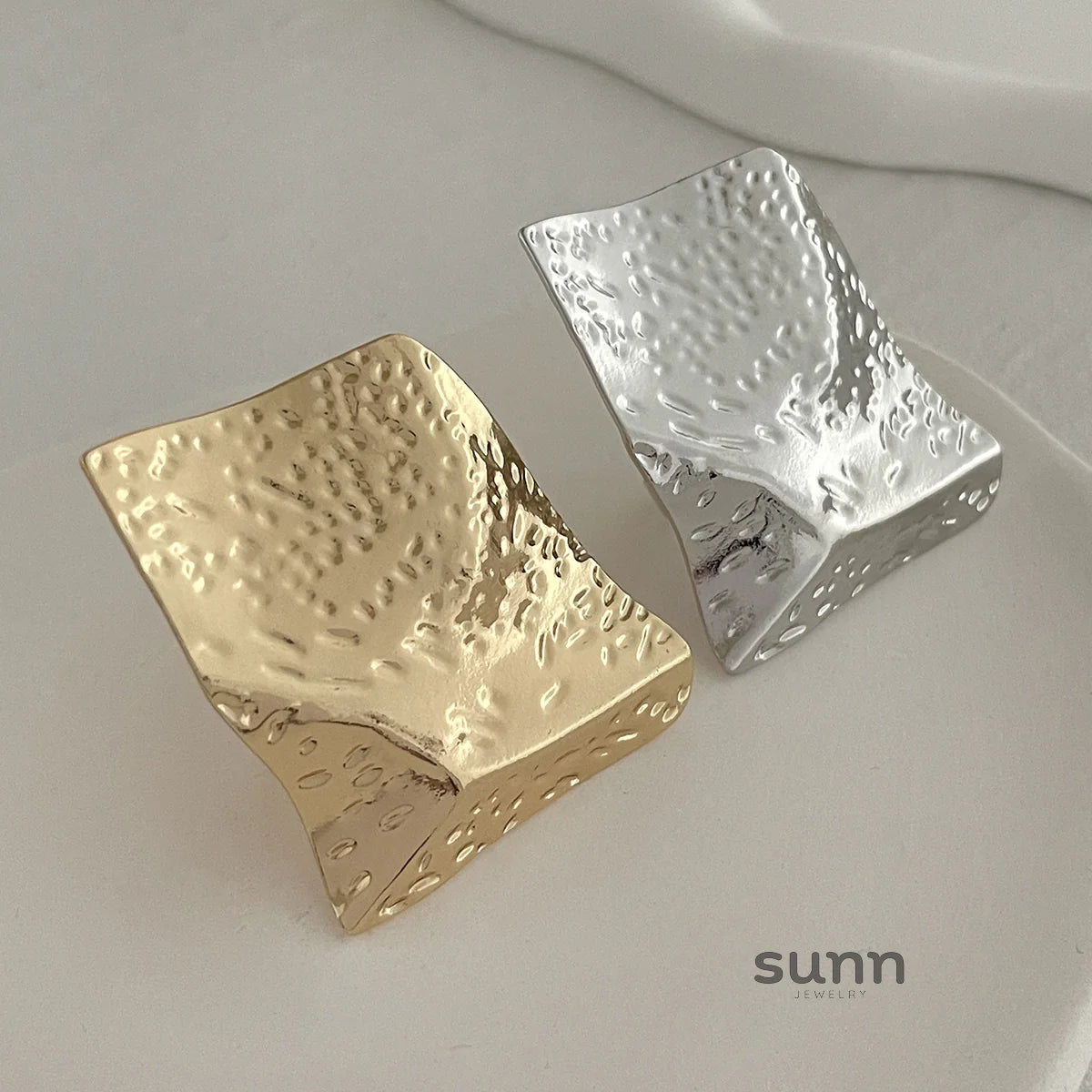 Adalida Geometric Statement Ring