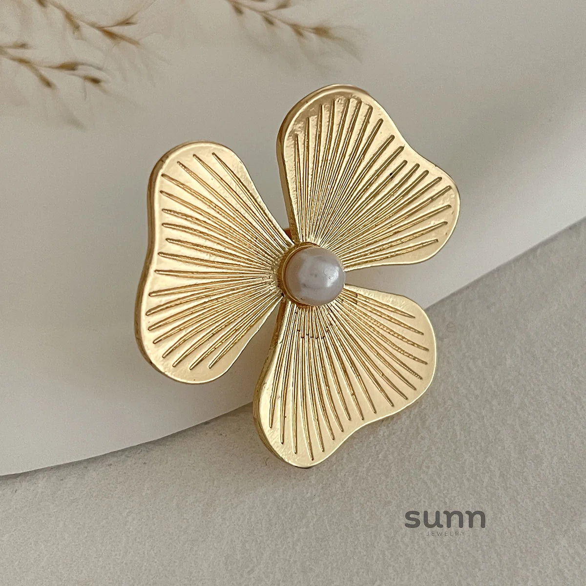Adalida Geometric Statement Ring