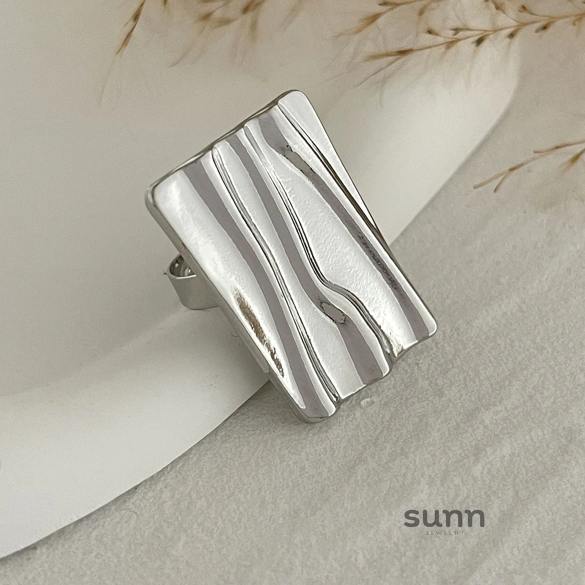 Adalida Geometric Statement Ring
