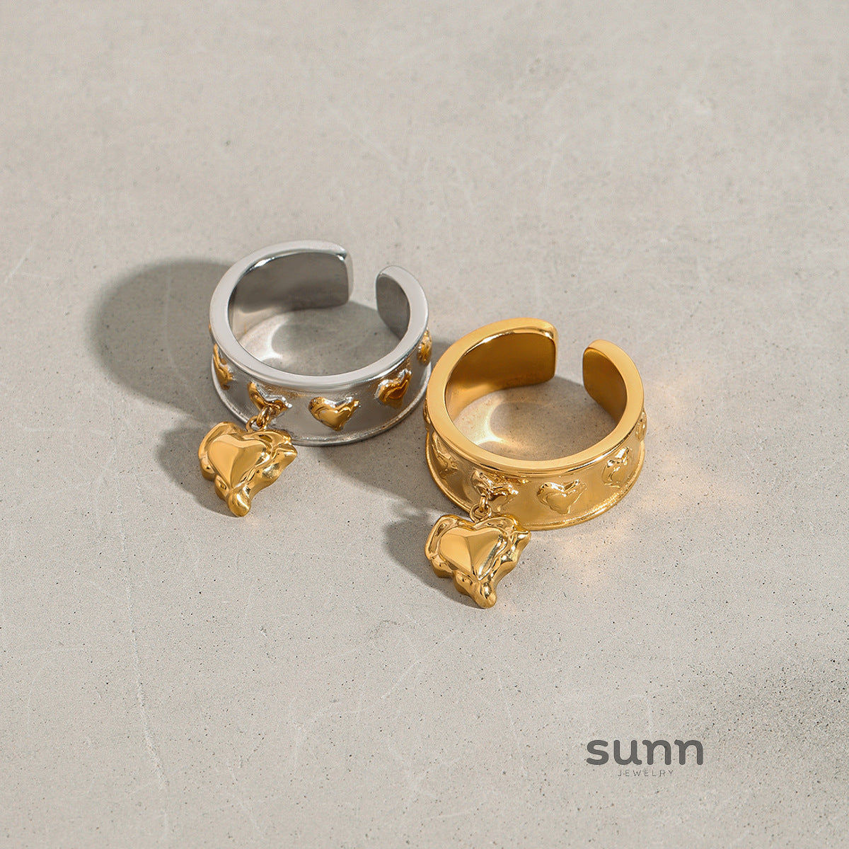 Adalin Stainless Love Ring [7C60MCAV]