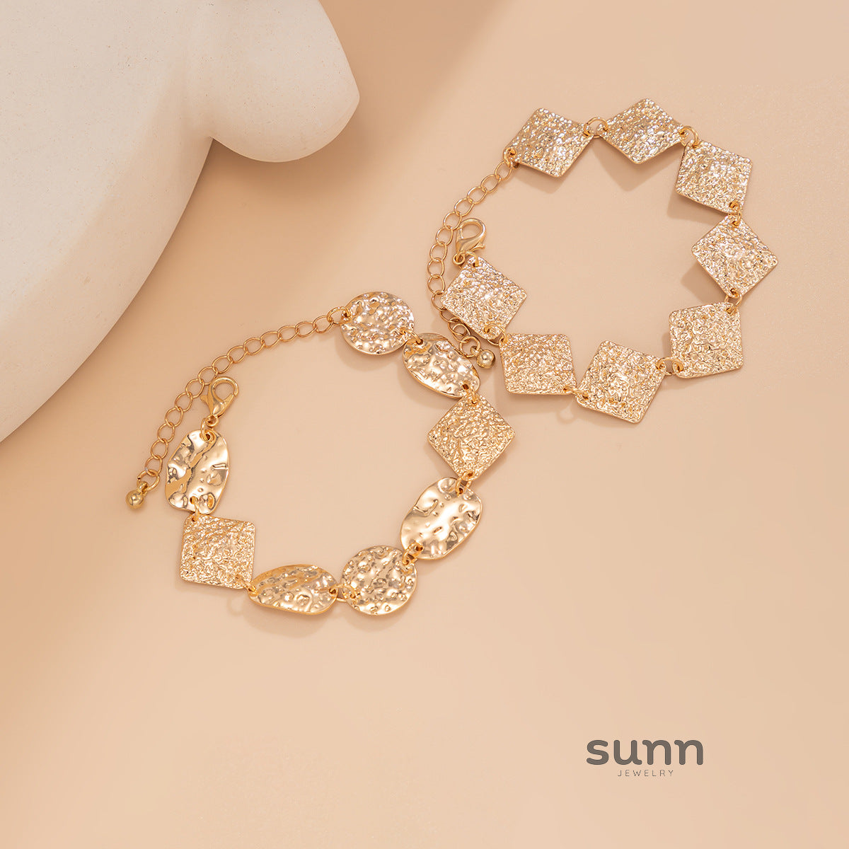 Adalynn Pitted Geometric Bracelet [RG522MP4]