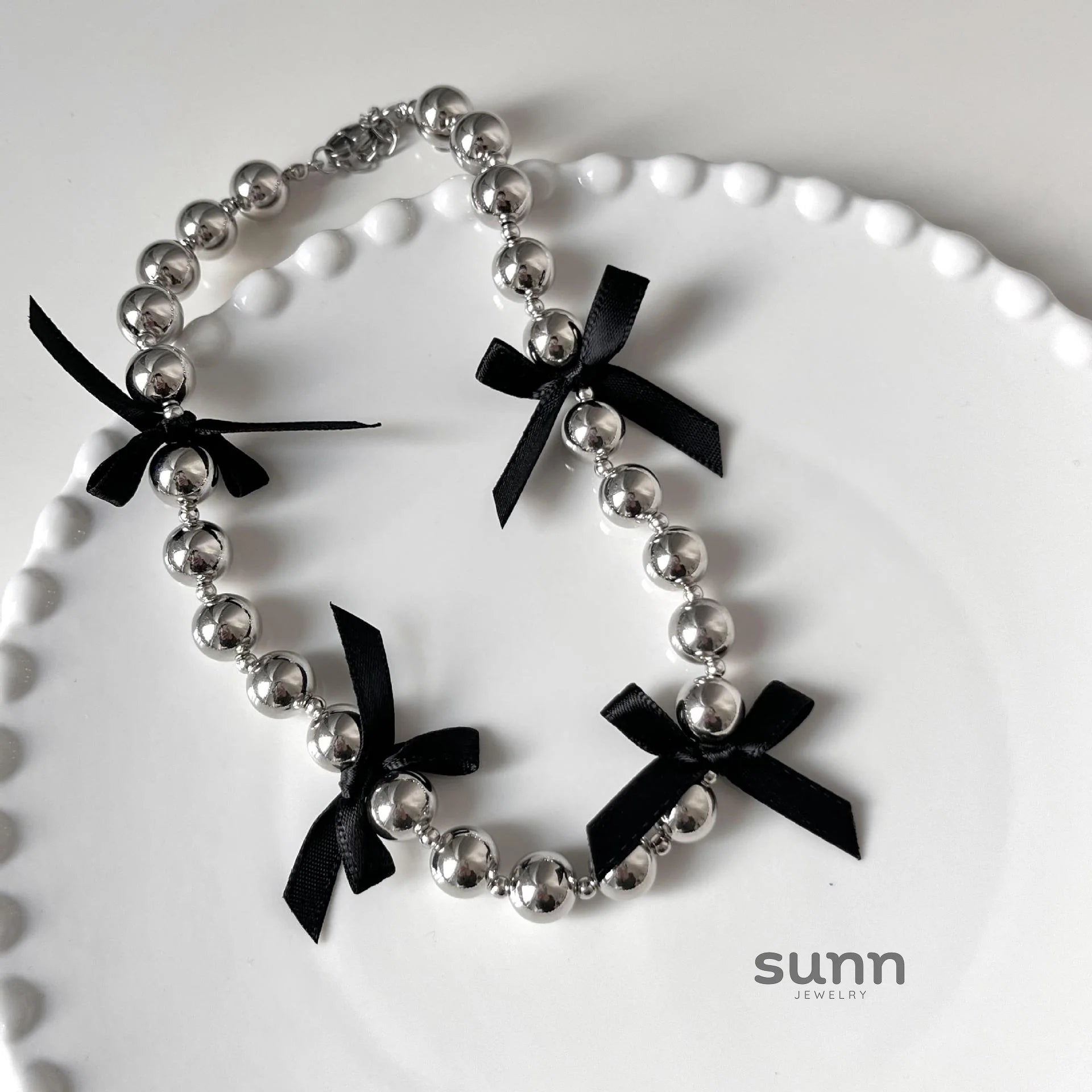 Addaline Ribbon Sphere Choker