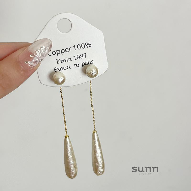 Addelyn Textured Water Drop Pearl Earrings [JXA4KFRA]