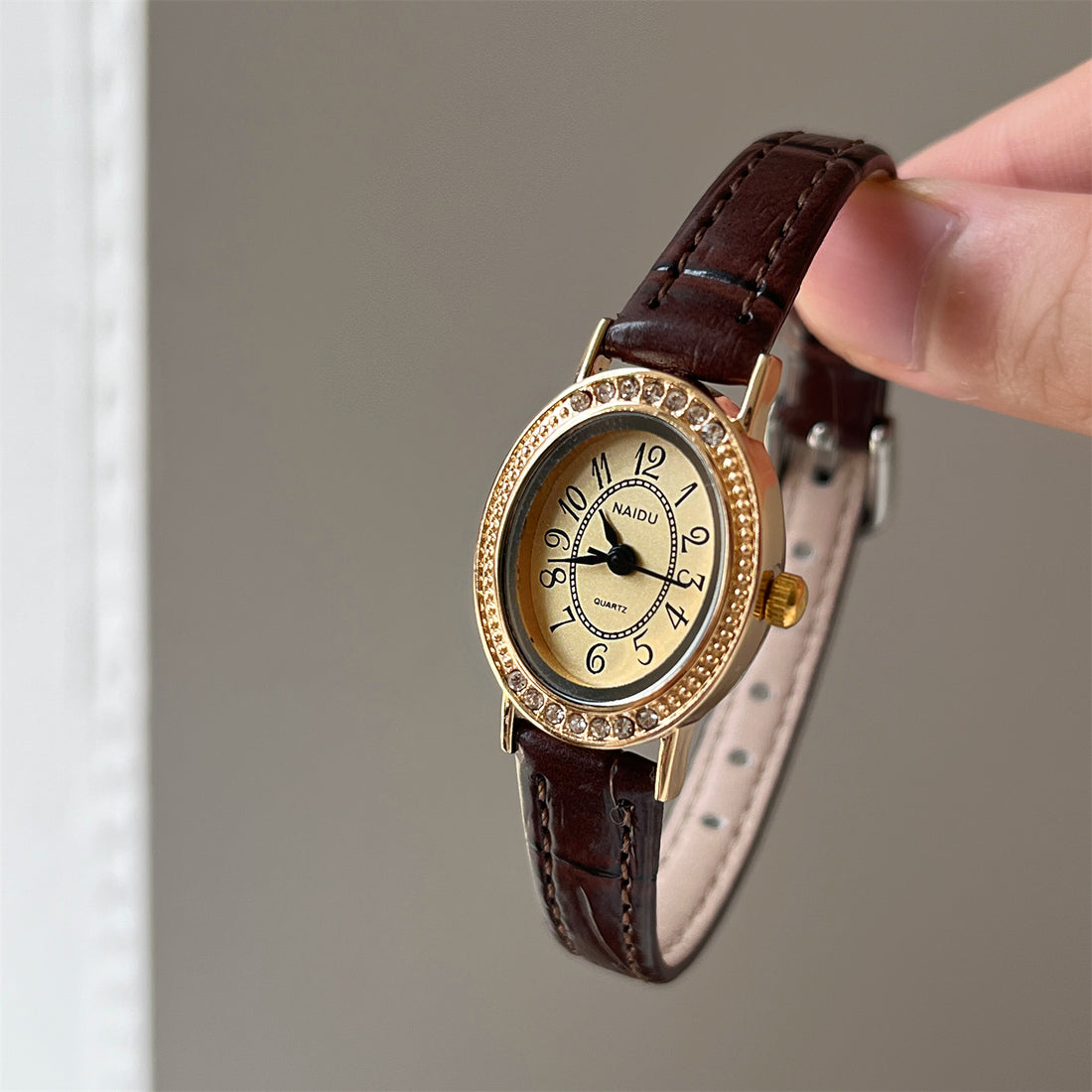 Addie Diamond Petite Watch [HDHQ8K6T]