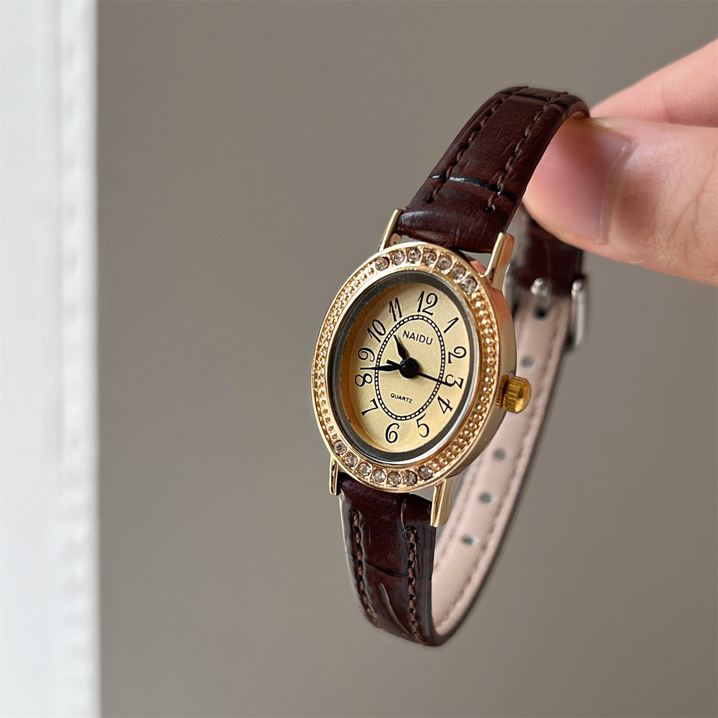 Addie Diamond Petite Watch [HDHQ8K6T]
