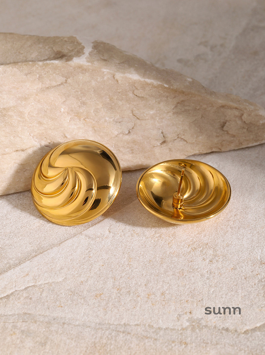 Adela Gold Threaded Earrings [C6T1XL07]