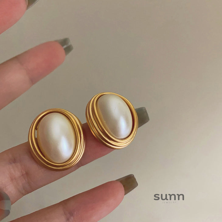 Adelene Acrylic Pearl Drop Earrings [WYSHIGV5]