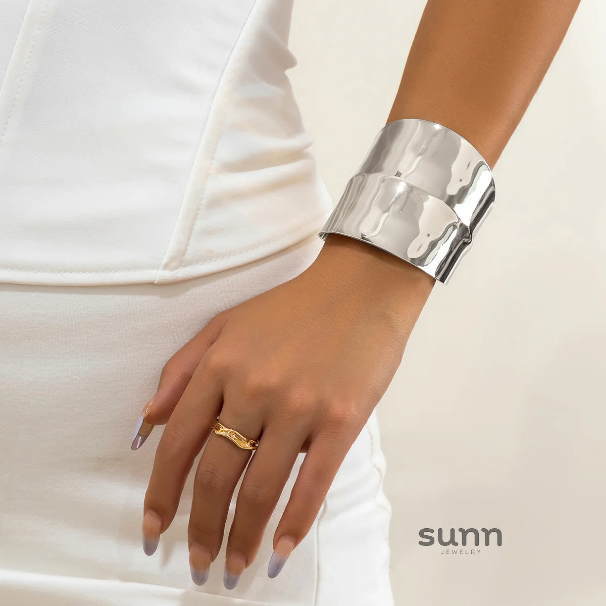 Adelynne Smooth Irregular Bangle