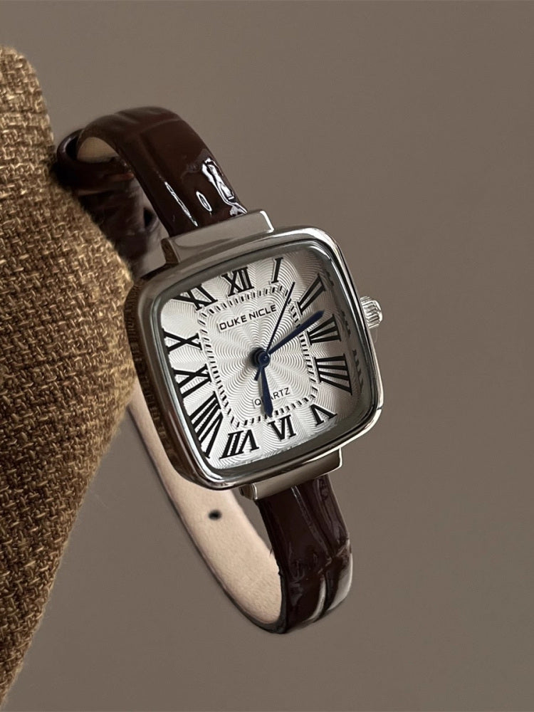 Adhira Vintage Square Watch [6ZVFB3KK]