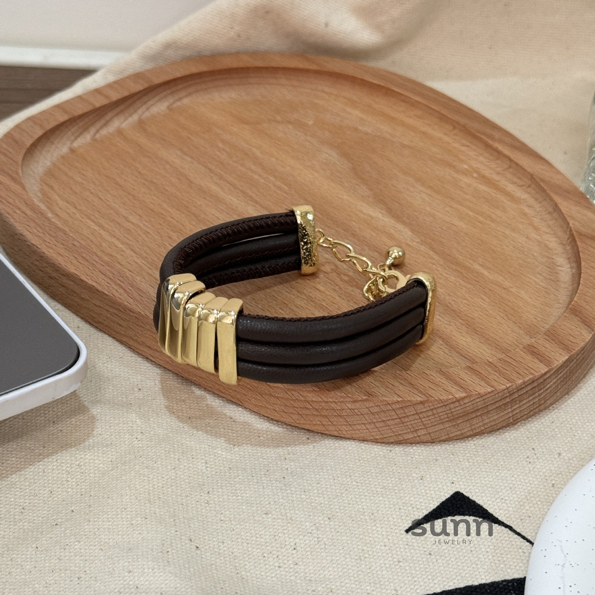 Adina Edgy Geometric Choker [NRJBKUPQ]