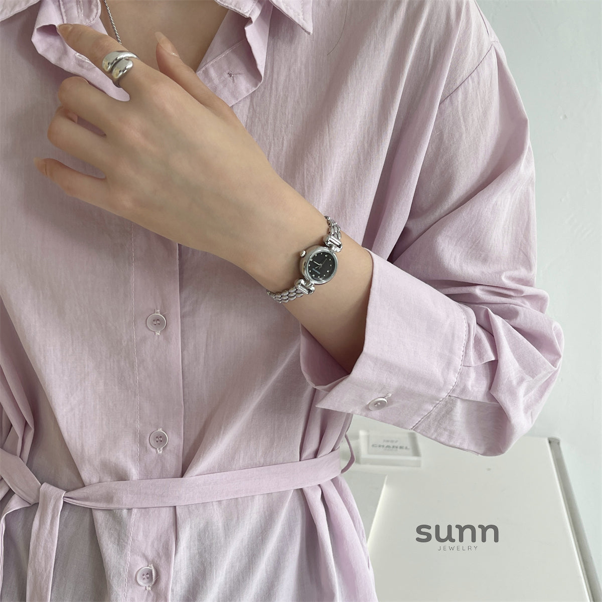 Aditi Dainty Bracelet Watch [O8U0C80B]