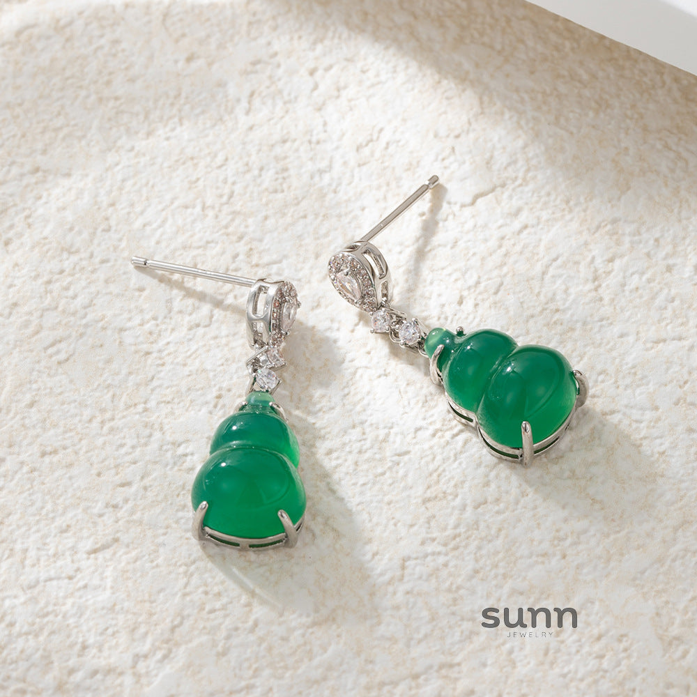 Aditri Emerald Gourd Studs [FXWIHQWJ]
