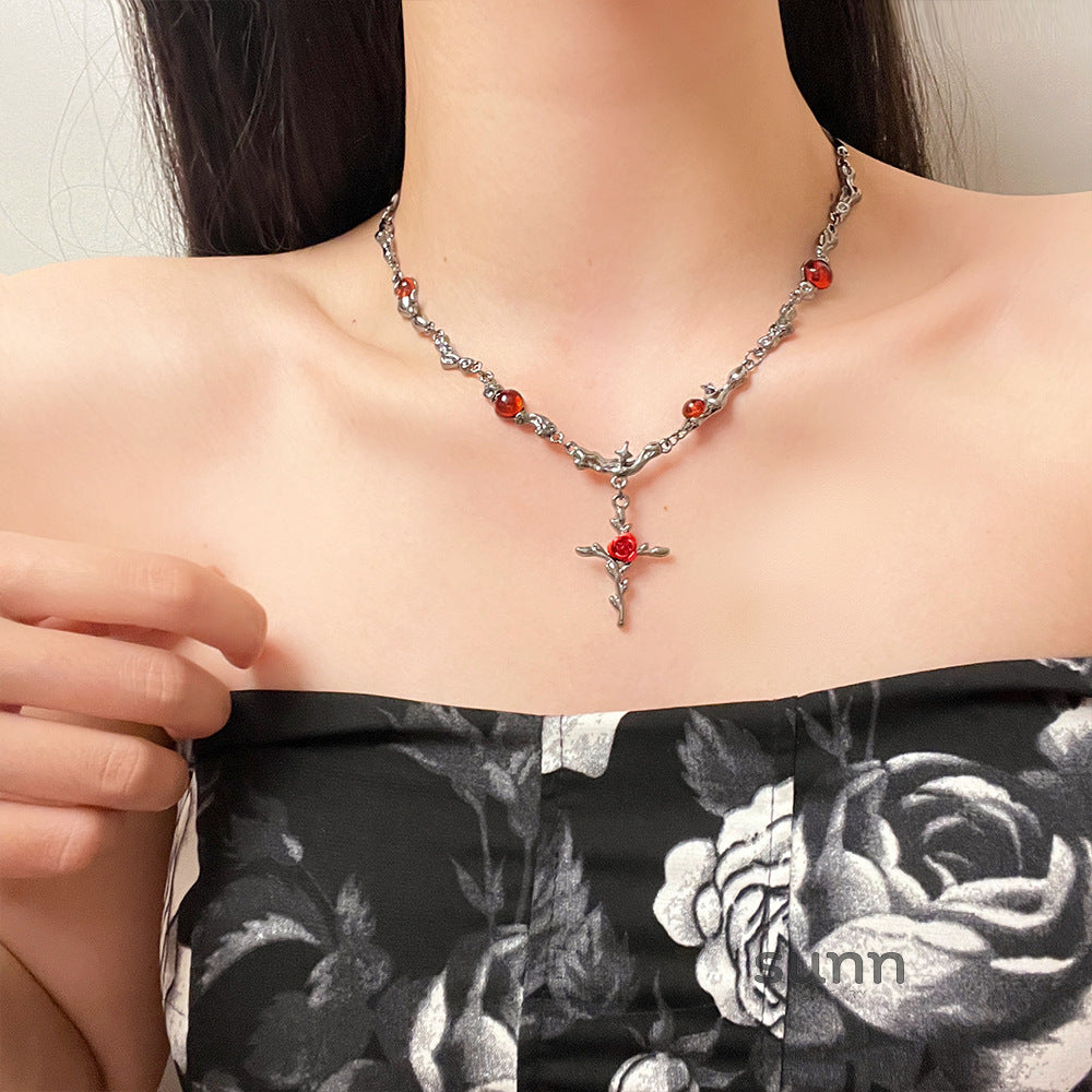 Aditri Y2K Dark Choker Necklace [5YUB95B2]