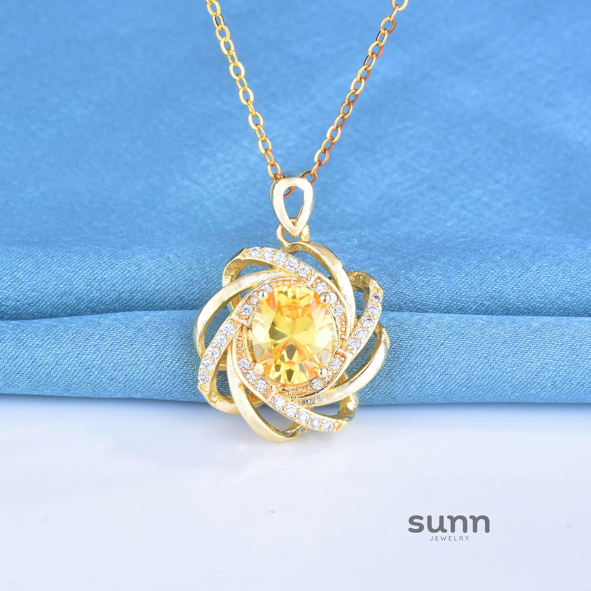 Adleigh Rotating Citrine Pendant [KYIV5210]