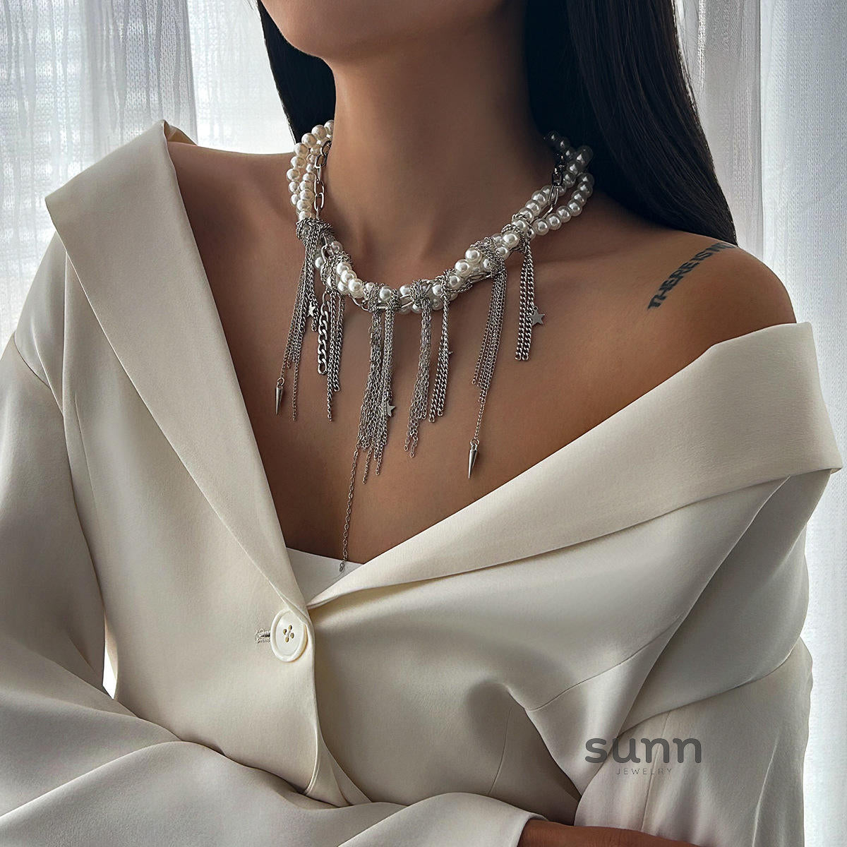 Adrianna Layered Pearl Heart Necklace [XEGYWC3J]