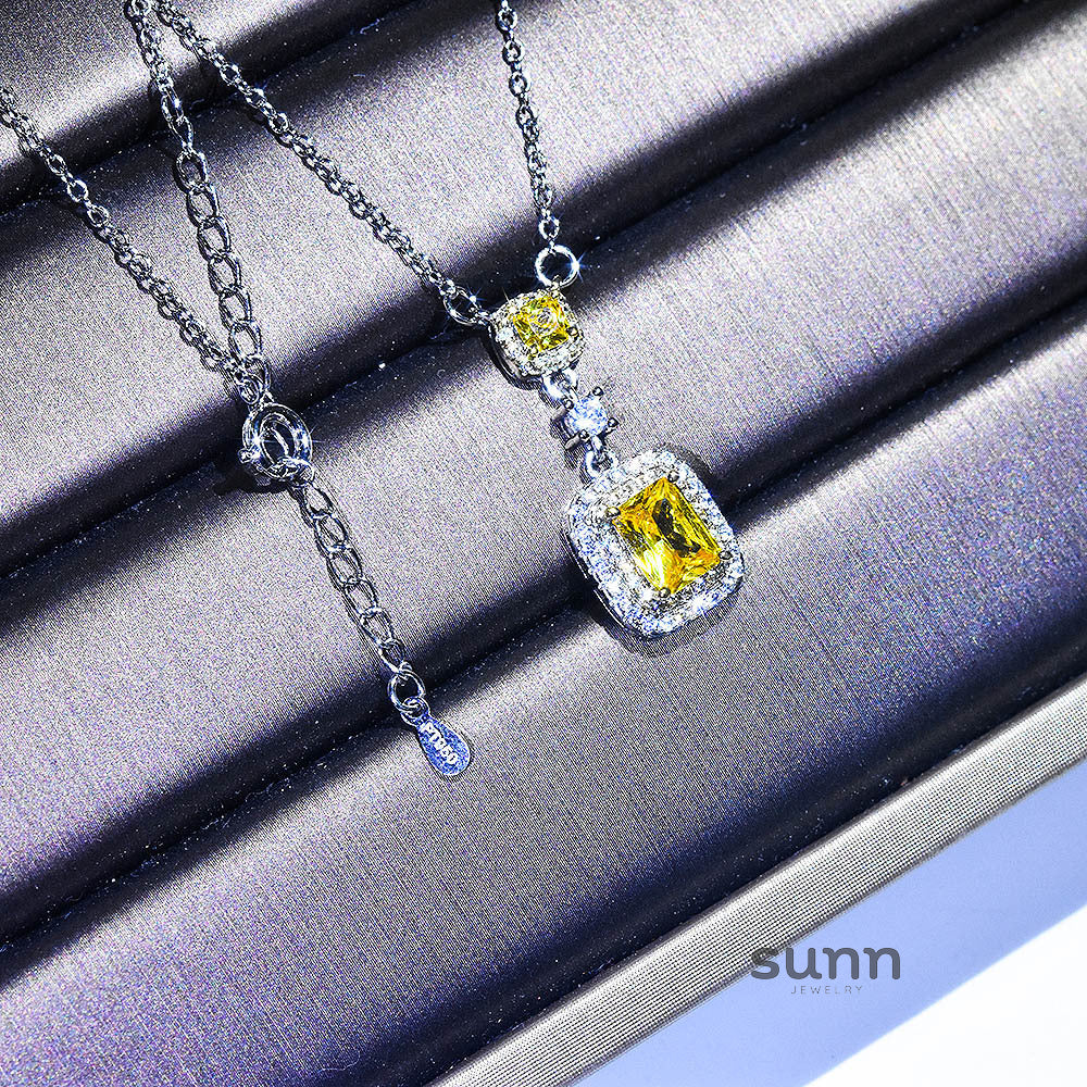 Adrielle Diamond Pendant Necklace [FKD0L0WP]